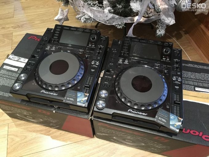 Pioneer CDJ-2000NXS2 Pro-DJ Multi Player Regular.. Pioneer CDJ-2000NXS2 Pro-DJ Multi Player Regular..
