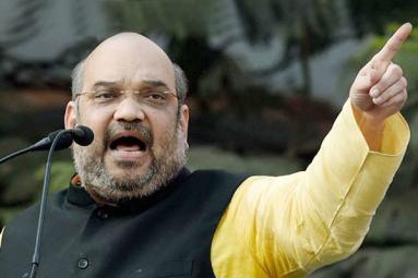Amit Shah: Manmohan Singh was a 'Moni Baba' Amit Shah: Manmohan Singh was a 'Moni Baba'