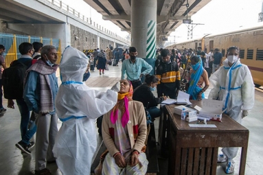 Coronavirus India daily tally at 17,407